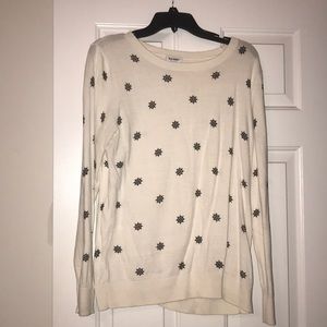 Old Navy Large Sweater w/ Cute Ship Wheel Pattern